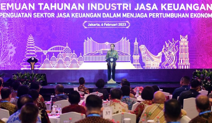 Presiden Perintahkan OJK Perketat Pengawasan Produk Jasa Keuangan