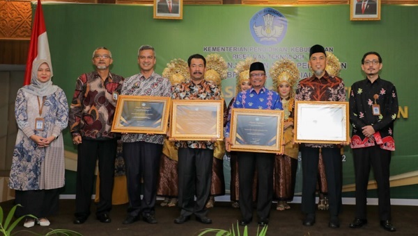Program Sekolah Penggerak, Pemkab Siak Raih Penghargaan BPMP