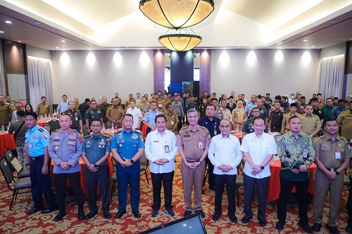 Bersama Jajaran Forkopimda Kota Dumai, Wako Paisal Hadiri Rapat Pembinaan Forkopimda di Provinsi Riau