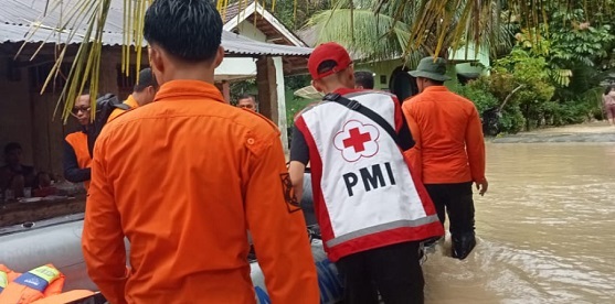 Banjir di Empat Kecamatan di Kuansing Sudah Berangsur Surut