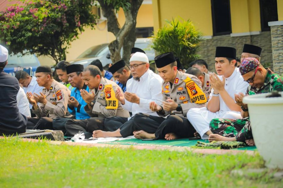 Hadapi Cuaca Kering, Pemerintah Kota Dumai dan Stakeholder Sholat Istisqo’ Bersama