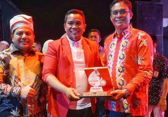 APRIL dan APR Raih Penghargaan Stand Terbaik di Helat Pelalawan 2023