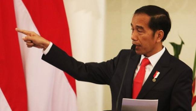 Jokowi: Karhutla Itu Disengaja, 80 Persen Jadi Kebun, ''Aparat Tegaslah! Beri Efek Jera''