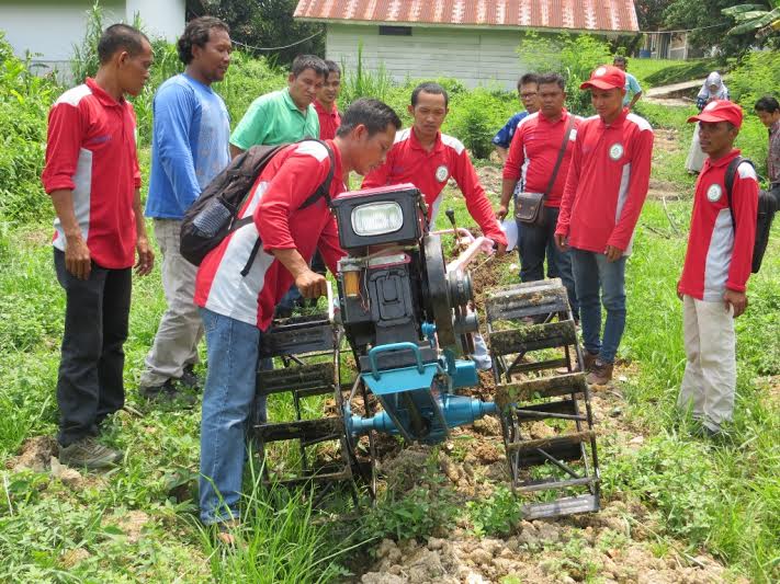 Program Desa Bebas Api, RAPP Latih Para Crew Leader Gunakan Hand Tractor