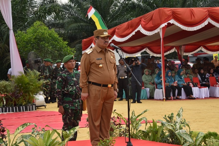 Bupati Amril Resmikan Kegiatan TMMD ke-102 di Muara Basung