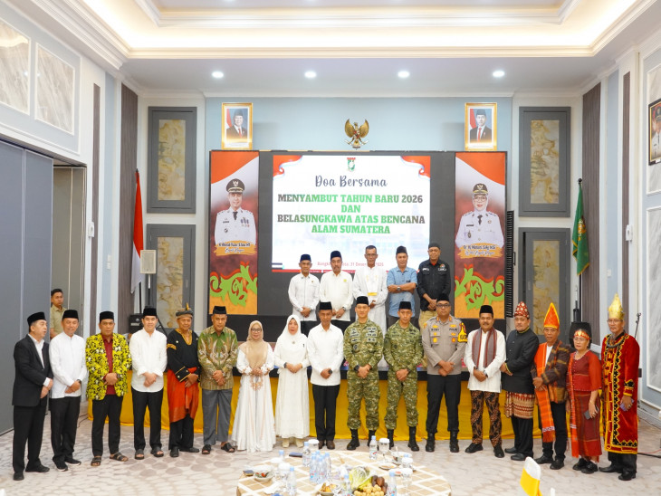 Pemda Kampar Gelar Do'a Bersama Lintas Agama Menyambut Tahun Baru dan Belaaungkawa Musibah Sumatera