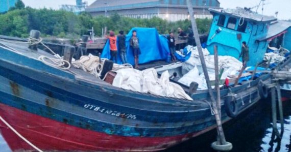 Polres Dumai Tangkap 325 Ballpress Selundupan di Perairan Sungai Sembilan