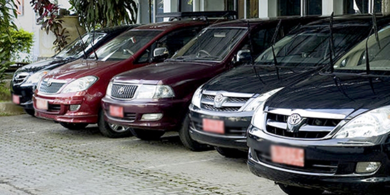 TERLALU...Katanya Mau Hemat Anggaran, Tapi Pemko Pekanbaru Malah Beli Mobil Dinas Rp2,1 Miliar