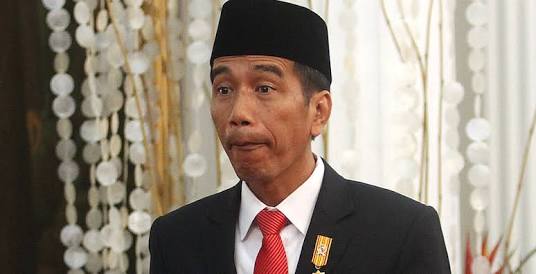 Nyelekit! Sindir Prabowo, Jokowi: Namanya Kalah Itu Pasti tak Puas...