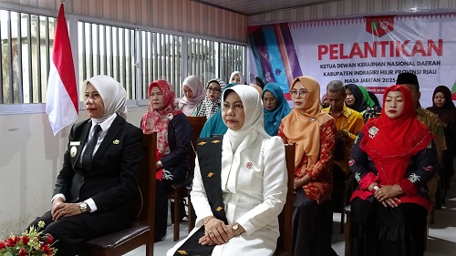 Dilantik Sebagai Ketua Dekranasda Inhil, Katerina Susanti Herman Siap Kembangkan Produk Lokal