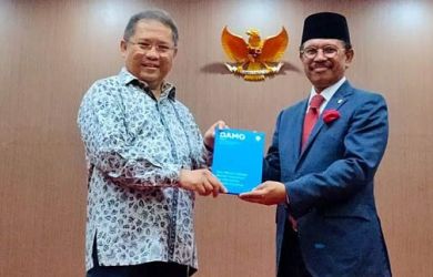 Bela Johnny G Plate yang Salah Sebut Kepanjangan Kemenkominfo, Rudiantara: Tenang, Tenang, Ini Baru 3 Jam Dilantik
