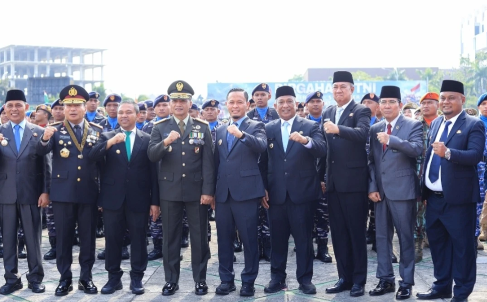 Wabup Muzamil Hadiri Upacara HUT ke-80 TNI