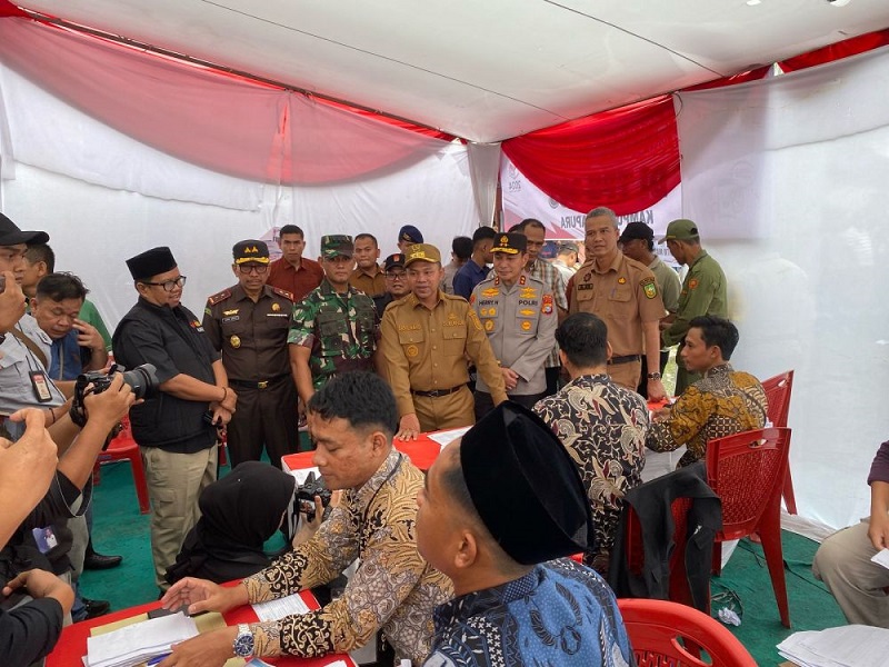 Kapolda dan Gubernur Pantau PSU  di Siak