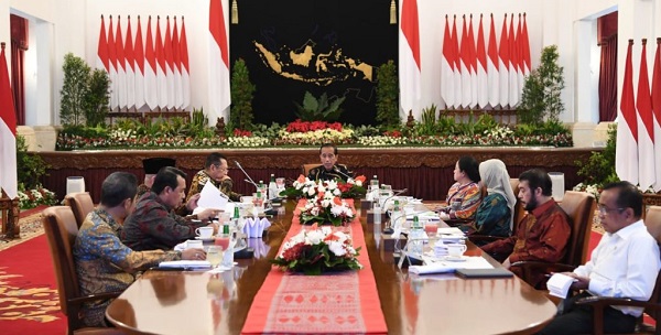 Jokowi Kepada Pimpinan Lembaga Tinggi Negara, ''Kalau Memang APBN Tidak Kuat Bagaimana?''