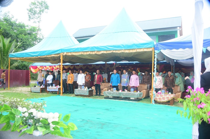 Bupati Dorong Santri Lanjutkan Pendidikan