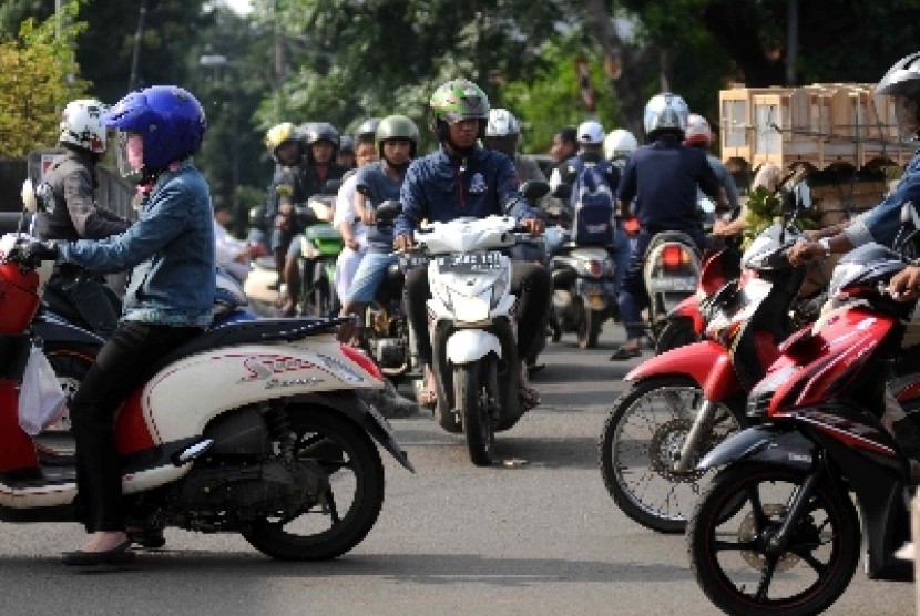 Terancam Penjara dan Denda, Dishub Pekanbaru Ingatkan Warga Tidak Langgar Aturan Lalu Lintas
