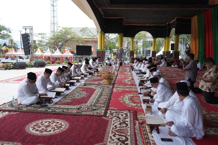 Bupati Herman Pimpin Khatam Al-Qur’an Sambut Tahun Baru Islam 1448 H