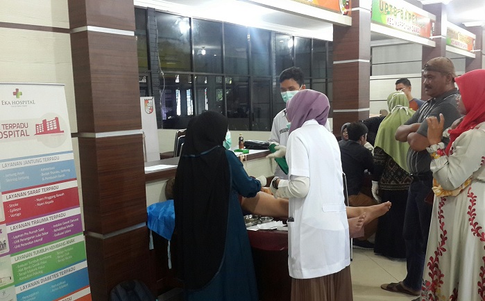Eka Hospital Pekanbaru Adakan Khitanan Akbar Bersama Karang Taruna Marpoyan Damai