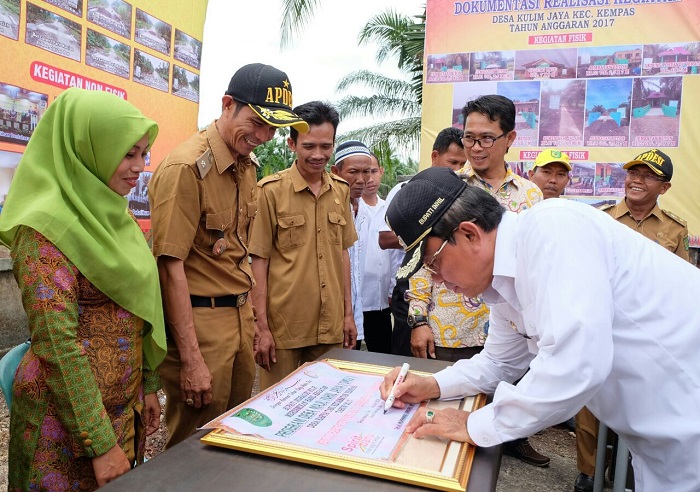 Resmikan Pembukaan Gebyar DMIJ dan P3MD Kecamatan Kempas, Ini Pesan Bupati HM Wardan