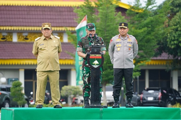 Hari Juang TNI AD di Riau, Pangdam XIX/Tuanku Tambusai Tekankan Komitmen Jaga Lingkungan