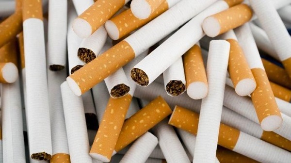 Pemerintah Naikkan Cukai Rokok Sebesar 12 Persen Mulai 1 Januari 2022