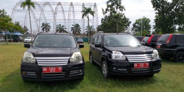 Pemprov Riau Kandangkan Ratusan Mobil Dinas Mewah  Miliknya  Karena Belum Bayar Pajak