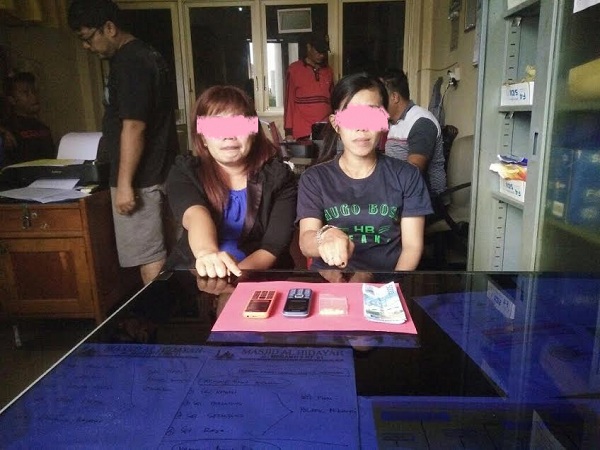 EDARKAN NARKOBA...Dua Wanita di Dumai Ini Ditangkap Polisi