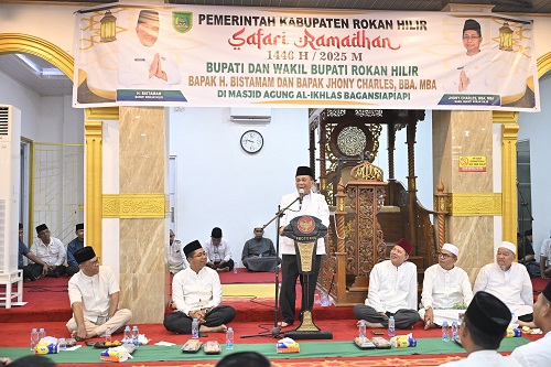 Safari Ramadhan Perdana Bupati dan Wakil Bupati Rohil di Masjid Agung Al-Ikhlas Bagansiapiapi