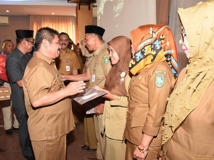 Bupati Amril Buka Rakor Peningkatan Mutu Pendidikan di Duri