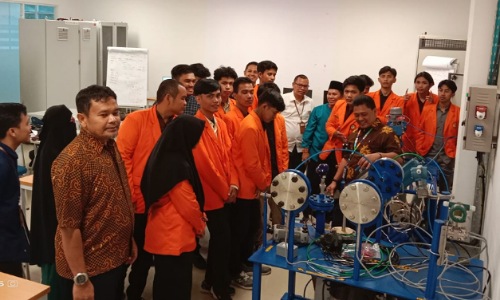 Mahasiswa PNP Kampus Pelalawan Praktek Pembelajaran di ALI RAPP