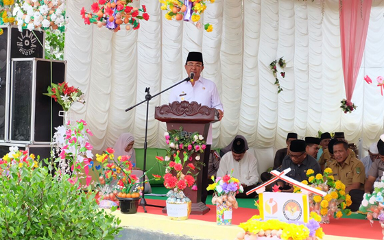 Bupati Inhil Hadiri Gerakan 1.000 Telur ke-XIII di Tanah Merah