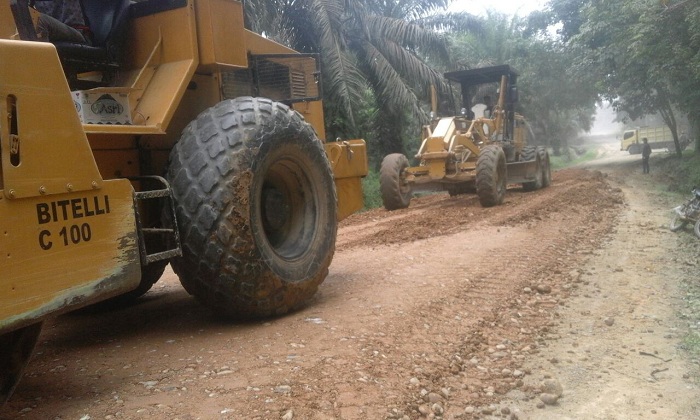 Peningkatan Ruas Jalan Simpang Padang Bulan-Pasir Intan Rokan Hulu Terus Digesa