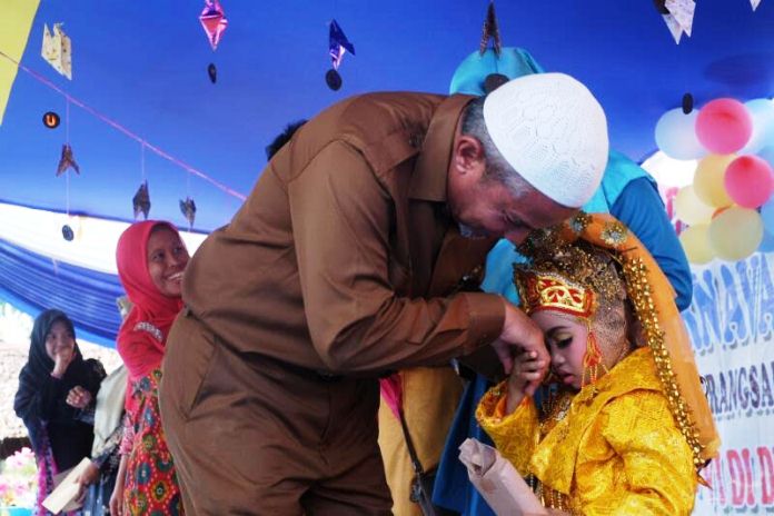 Wabup Said Hasyim Hadiri Hari Karnaval Anak-anak RA ke-VI di Desa Anak Setatah