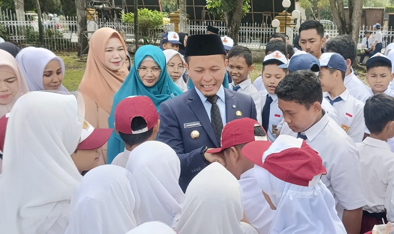 Agung: Pemko Tanggung  Biaya Pendidikan Anak Tak Mampu Masuk  Sekolah Swasta