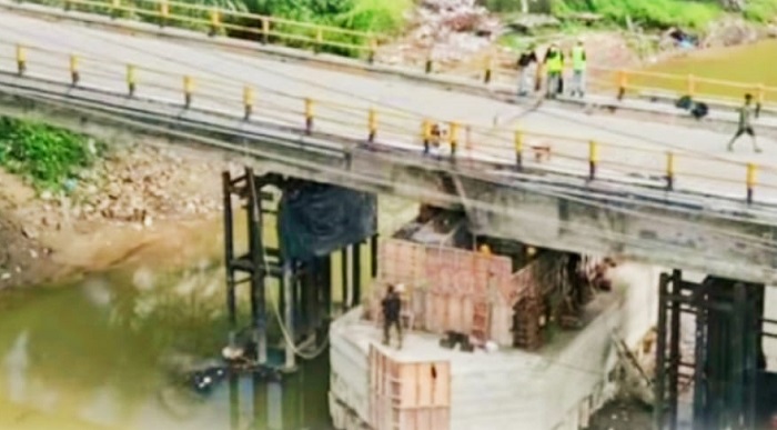 Jembatan Ujungbatu Akan Kembali Bisa Dilalui