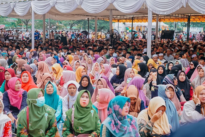 HUT ke-24 Rokan Hulu Tabligh Akbar Bersama Ustad Das'ad Latif