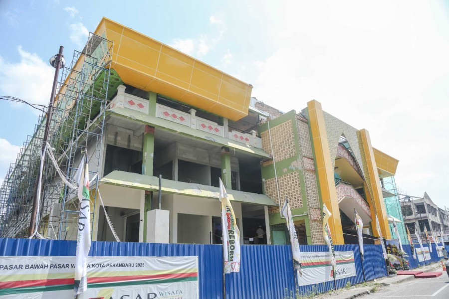 Pengelola Pasar Bawah Pekanbaru Harus Tuntaskan Revitalisasi Pada Akhir Oktober 2025