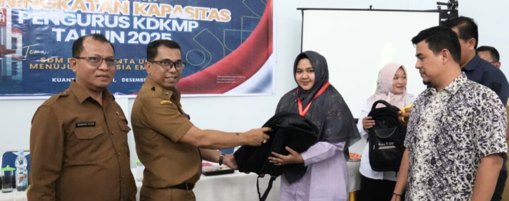 Wakili Bupati, Sekda Kuansing Buka Pelatihan Peningkatan Kapasitas Pengurus KDKMP 2025