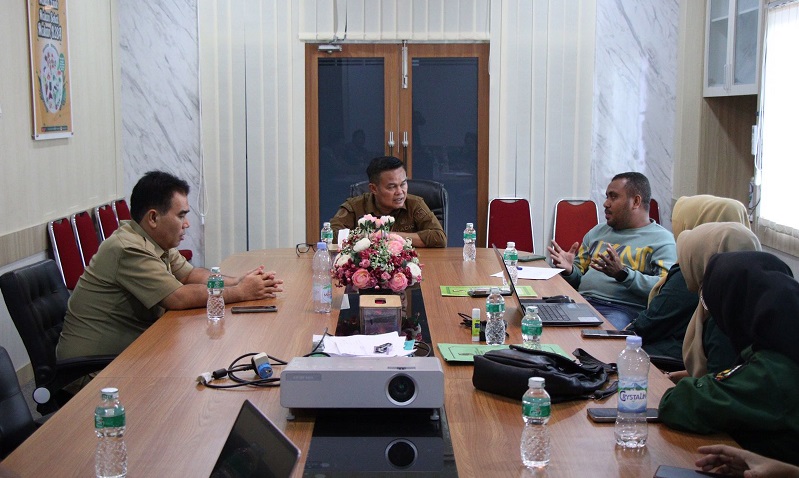 Kepala DKP Lakukan Pertemuan dengan Pengelola Kandis Green Farm Hidroponik