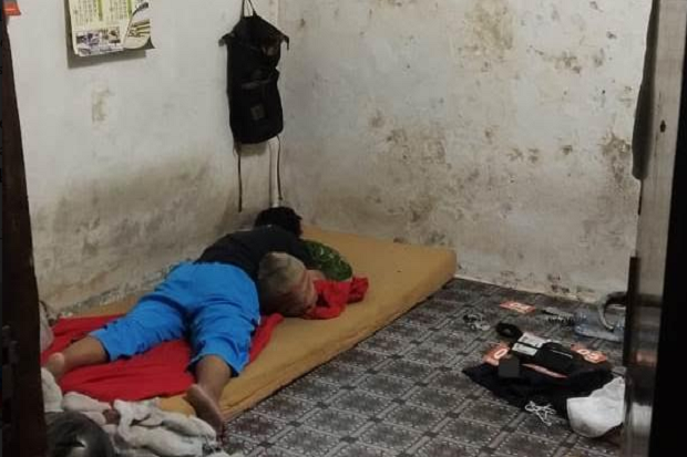 Dikira Cuma Tidur Pulas, Mahasiswa Ini Ternyata Sudah Meninggal di Kamar Kos