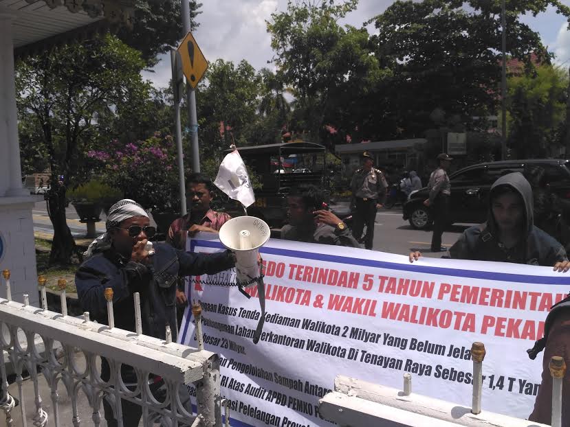 Mahali Gelar Aksi Demo, Ini Tuntutannya kepada Kejati dan Polda Riau
