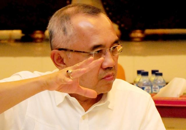 Tidak Punya Loyalitas, Gubernur Riau Akan Jadikan  Pimpinan Satker Pelaksana Tugas...