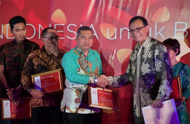 Mantap... Bank Riau Kepri Raih Award Media Relations 2017 di Bali