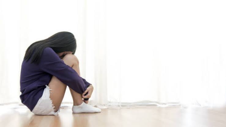 Apes! Pergi ke Dukun untuk Obati Sakit Hati karena Putus Cinta, Remaja Cantik Ini Malah Dicabuli