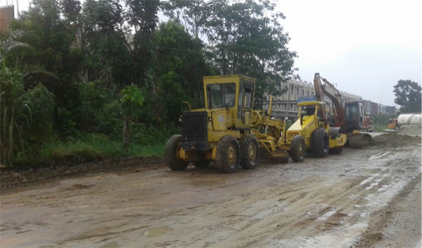 Jalan Lintas Sumbar Riau di Rimbo Panjang Diperlebar, Warga Senang