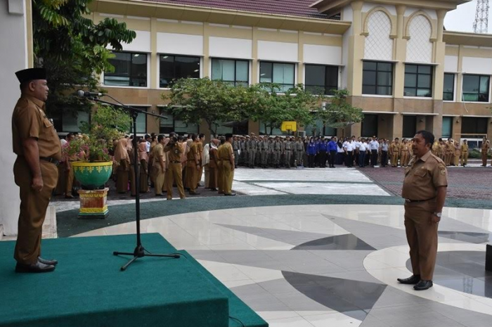 Mantap, Pemkab Kampar Tercepat Serahkan LKPj TA 2017 ke Provinsi Riau