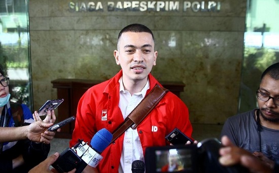 Ketua PPP Romahurmuziy Ditangkap KPK,  Jokowi Dipastikan Tak Beri Perlindungan, Ada Apa?
