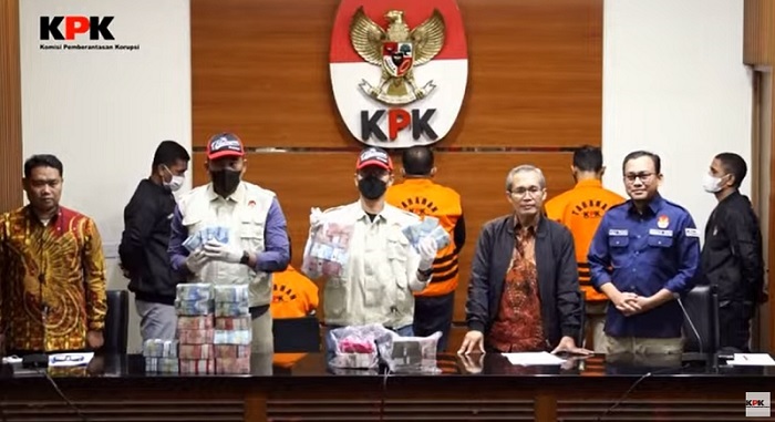 KPK Tetapkan Bupati Meranti Muhammad Adil Sebagai  Tersangka
