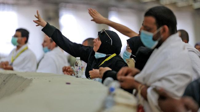 Calon Jemaah RI Diingatkan Panas saat Haji di Saudi Capai 50 Derajat