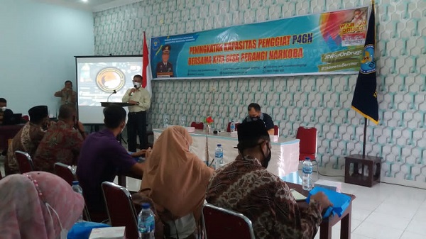 Polres dan BNNK Kuansing Lakukan Bimtek P4GN Kepada Tenaga Pendidik